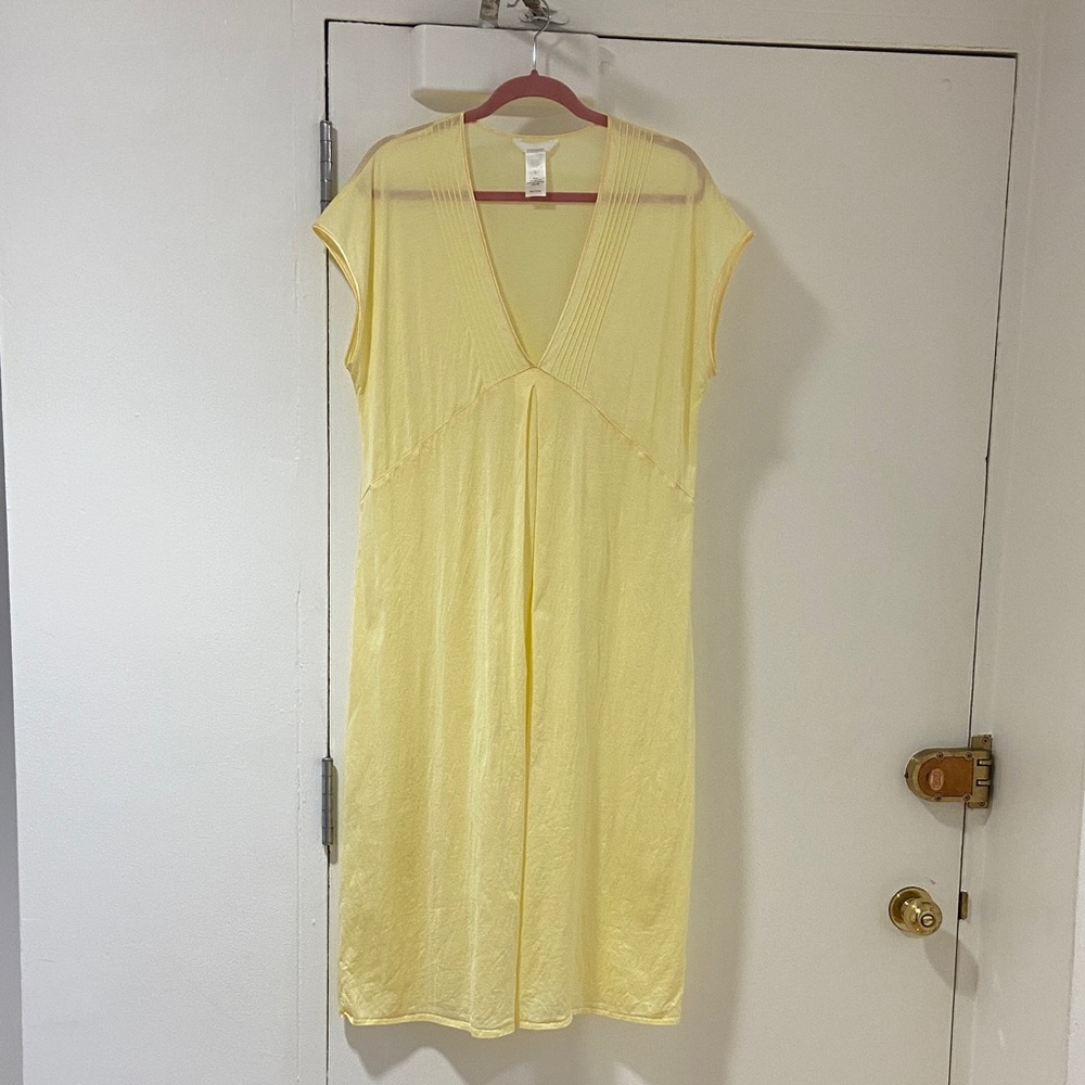Hanro Switzerland Butter Yellow Nightgown